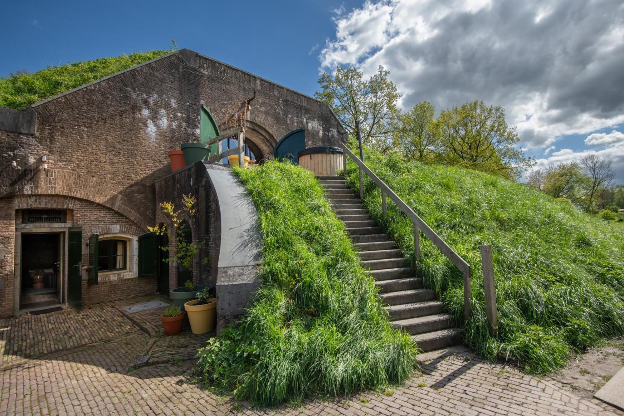 Fort Vuren Exteriör bild